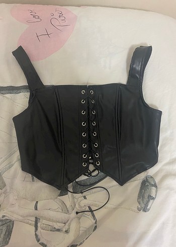 Sheinside Kadın Siyah Deri Gotik Büstiyer