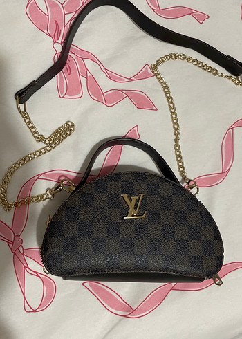 LV Çanta - Görsel 2