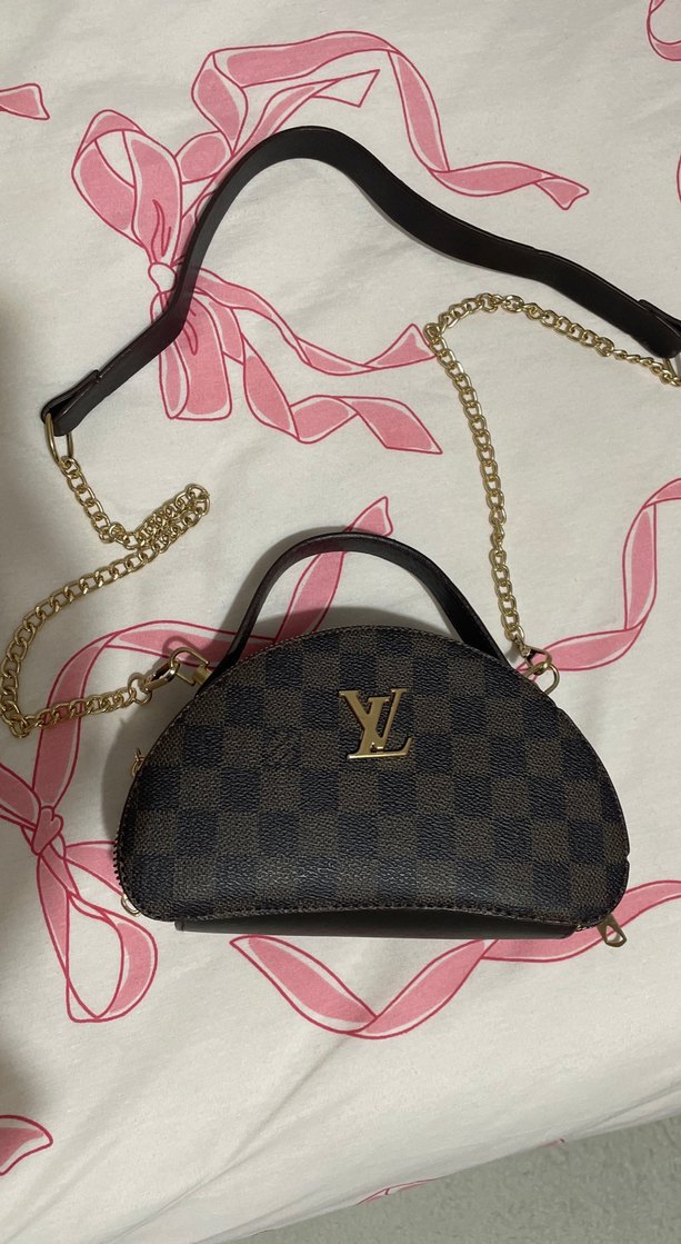 LV Çanta - Görsel 2
