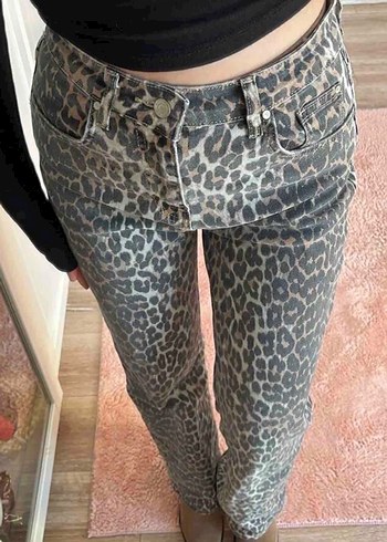 m Beden Leopar Desenli Pantolon