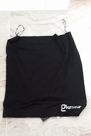 siyah üst yeni ve etiketli. 