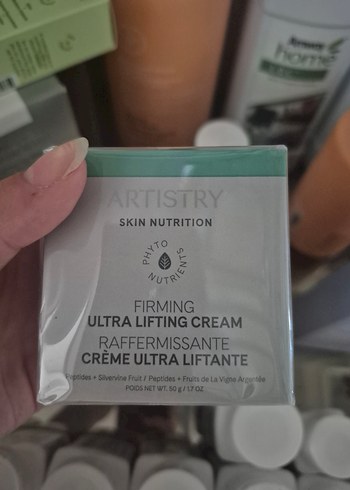 Artistry Ultra Lifting Krem amway