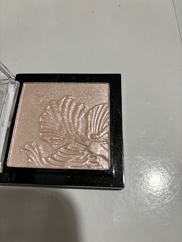 Beden Wet n wild aydınlatıcı