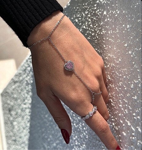 Beden Pembe Swarovski Taşlı Kalp Şahmeran