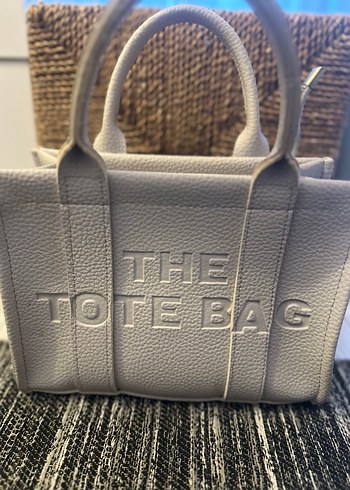 Bej Deri Fermuarlı Tote Çanta - Görsel 4