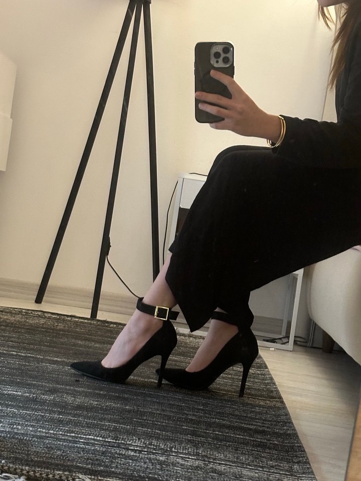 Siyah Süet Tokalı Stiletto Topuklu Ayakkabı - Görsel 5