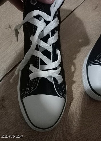 Diğer Unisex Convers