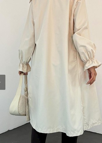 universal Beden Düğmeli bej Uzun Trench Coat