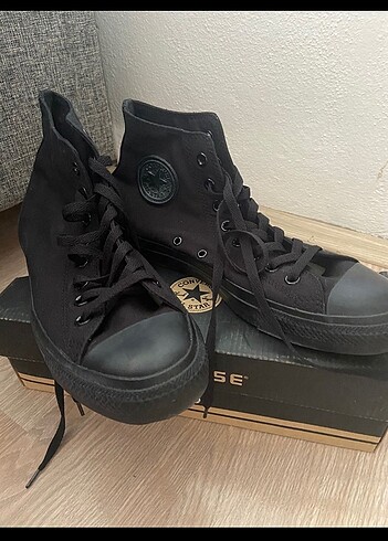 Converse Giyilmedi yeni ürün