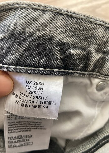 Calvin Klein Gri Düğmeli Bol Kesim Kot Pantolon - Görsel 5