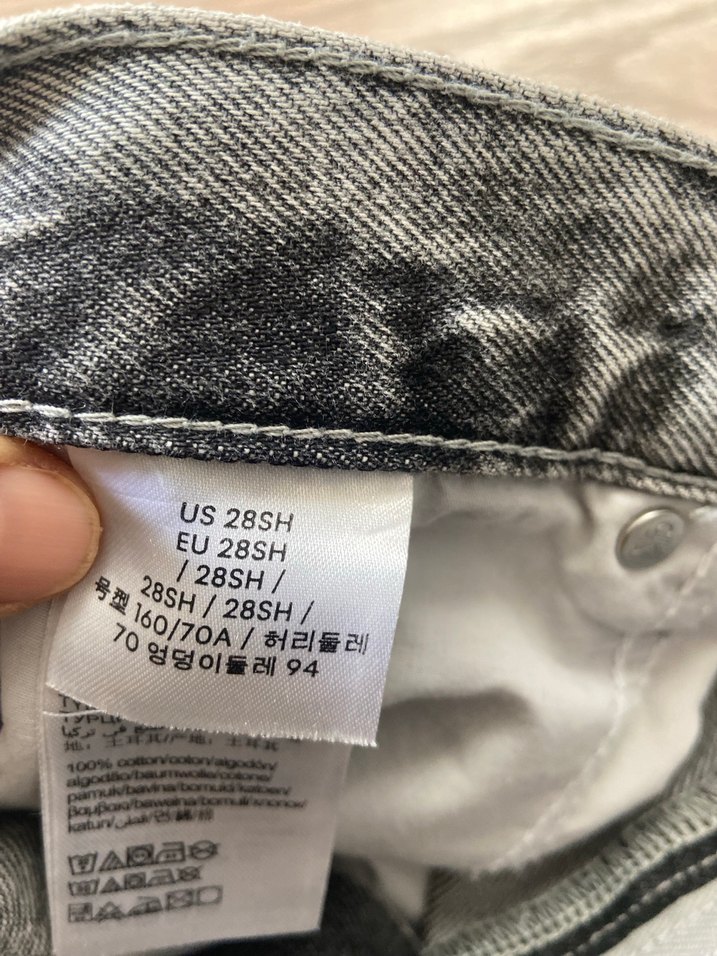 Calvin Klein Gri Düğmeli Bol Kesim Kot Pantolon - Görsel 5