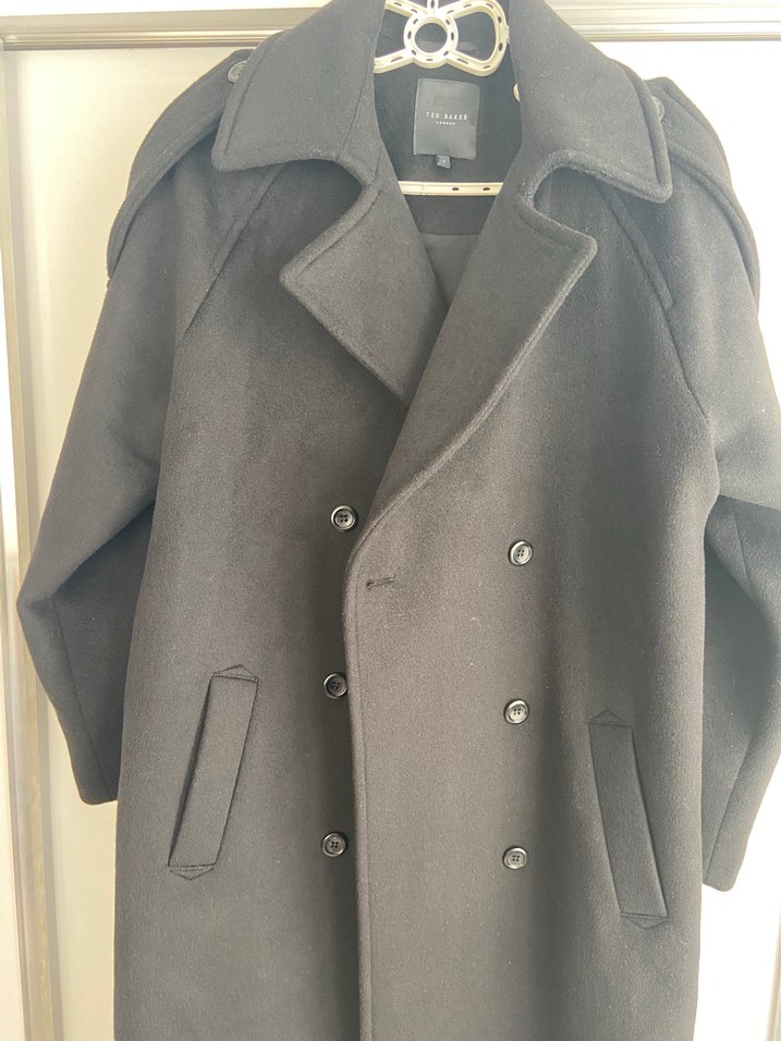 Siyah Çift Düğmeli Kaban - Görsel 2