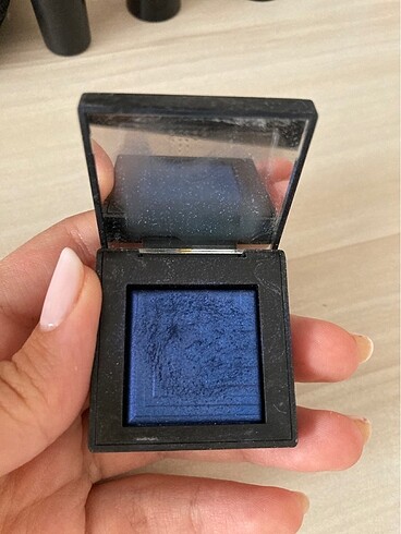 Nars far