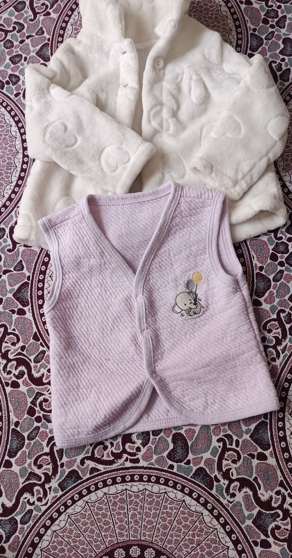 Kız Çocuk Pastel Renkli Örgü Yelek - Görsel 2