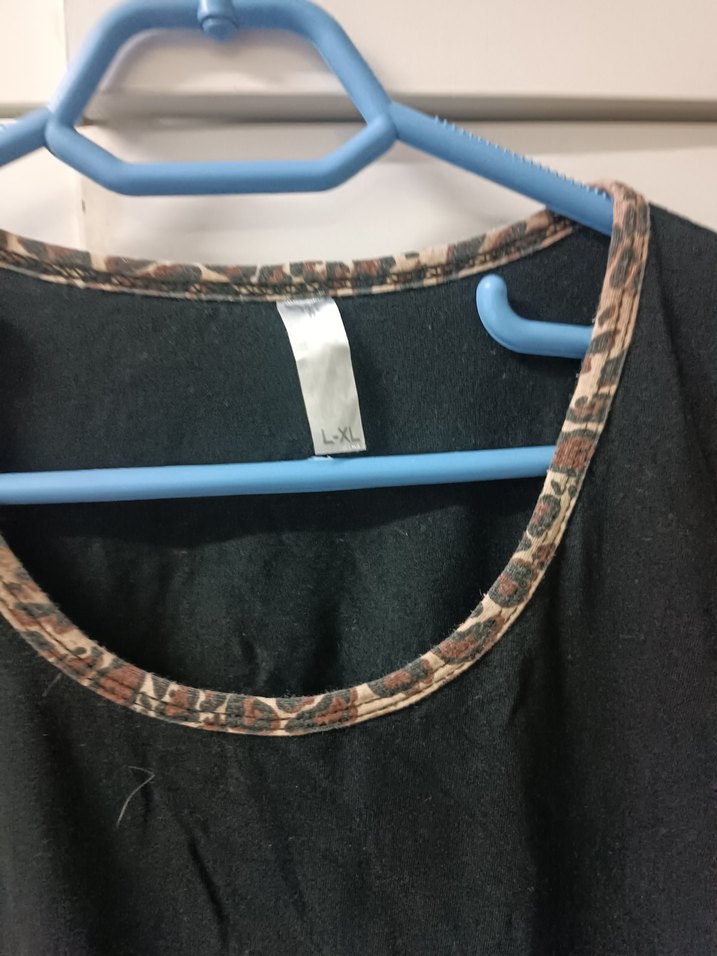 Payetli Siyah Hamile Tişörtü - Görsel 5