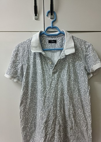 Gri Batik Desenli Kısa Kollu Polo Tişört - Görsel 2