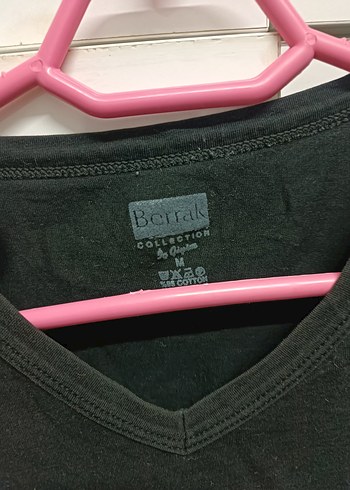 Erkek Siyah V Yaka Keten Tişört - Görsel 5