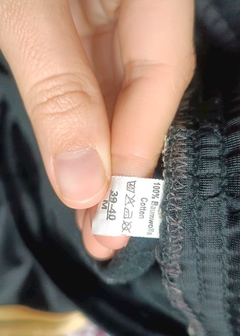 Altın Şeritli Siyah Kadın Eşofman Altı - Görsel 6