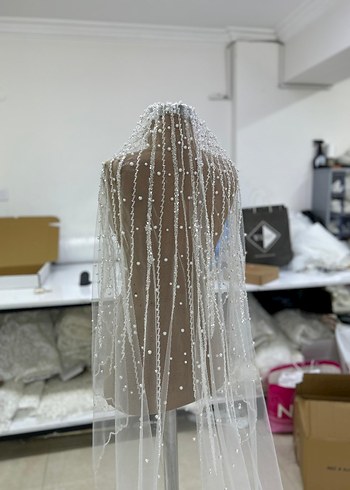 Boncuk İşlemeli sıfır kutulu duvak - Görsel 3