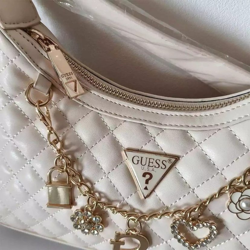 Zincir Detaylı Beyaz Deri Kadın Çanta - Görsel 3