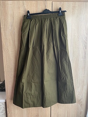 Zara haki xs etek
