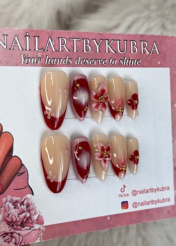 Kırmızı Çiçekli jel takma tırnak
