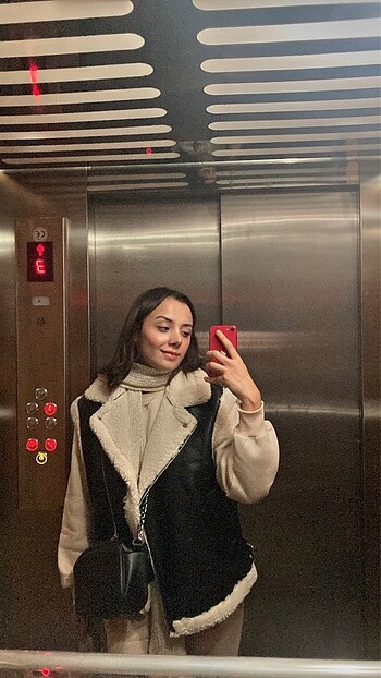 Bershka yelek