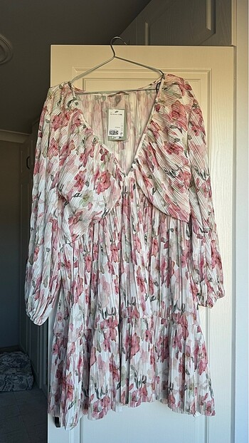 H&M H&M Çiçekli Elbise