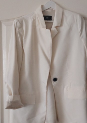 Kadın Beyaz Keten Düğmeli Blazer Ceket - Görsel 2