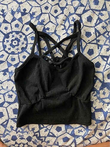 gotik crop