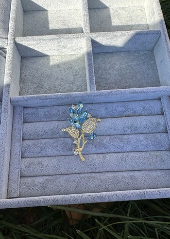 Mavi Taşlı Nakışlı Vintage Broş - Görsel 2