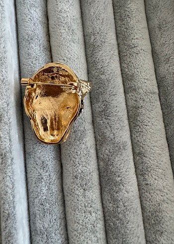 Altın Renkli Leopar Desenli broş - Görsel 3