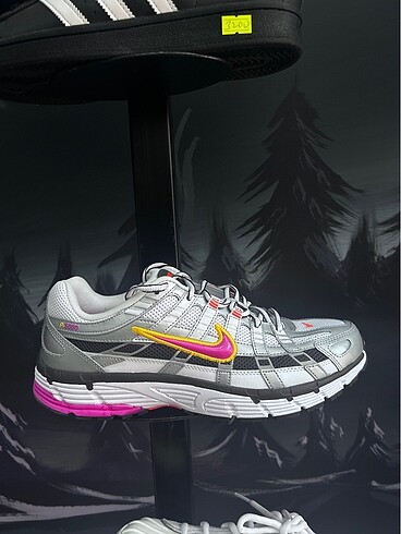 Nike p6000