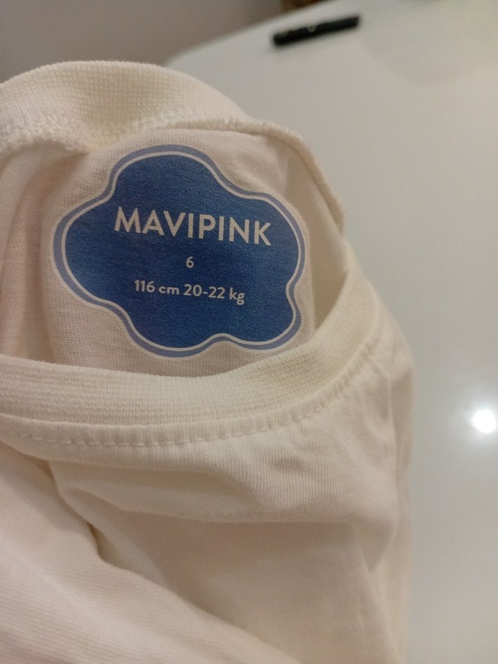 Kız Çocuk Beyaz Uzun Kollu Parlak Kalp Tişört - Görsel 4