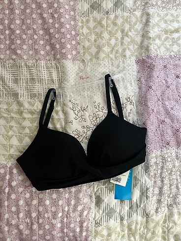 l Beden H&M etiketli bikini üstü