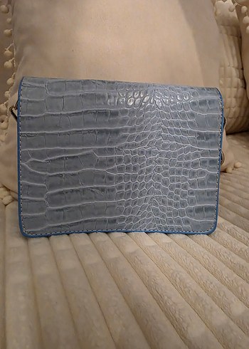 Diğer mavi Yılan Derisi Desenli Zincir Detaylı Deri Çanta