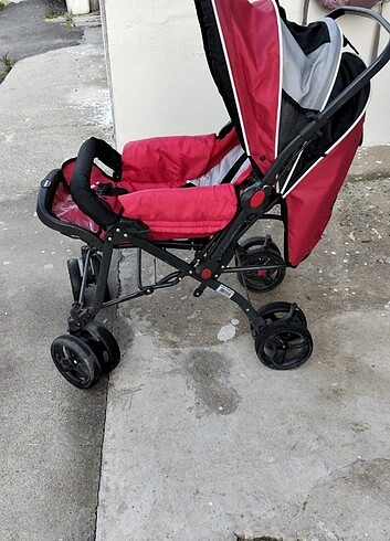 9- 18 kg Beden kırmızı Renk Bebek arabası 