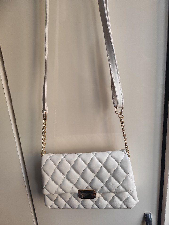 Bej Zincir Detaylı Kadın Deri Çanta - Görsel 5