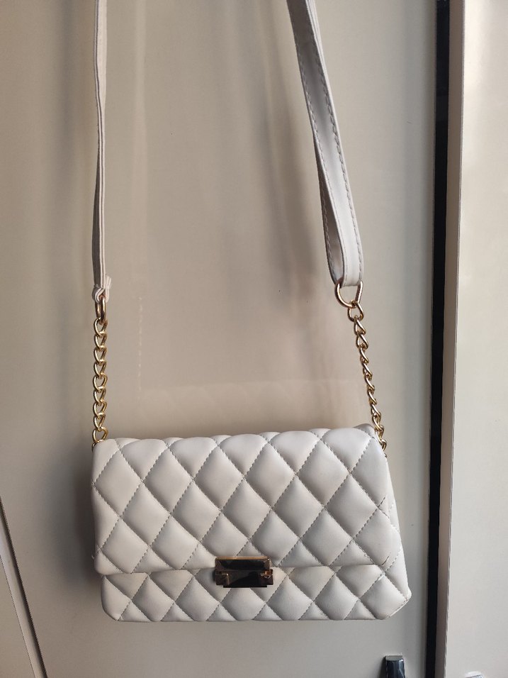 Bej Zincir Detaylı Kadın Deri Çanta - Görsel 4