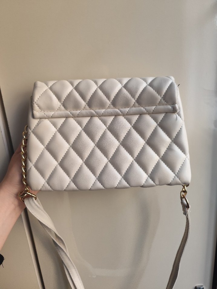 Bej Zincir Detaylı Kadın Deri Çanta - Görsel 3