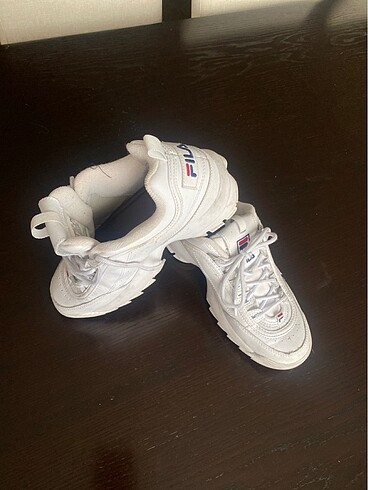 Fila spor ayakkabı