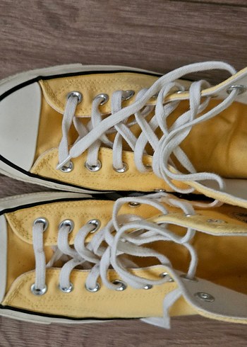40 Beden turuncu converse