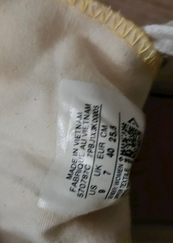 40 Beden sarı Renk turuncu converse