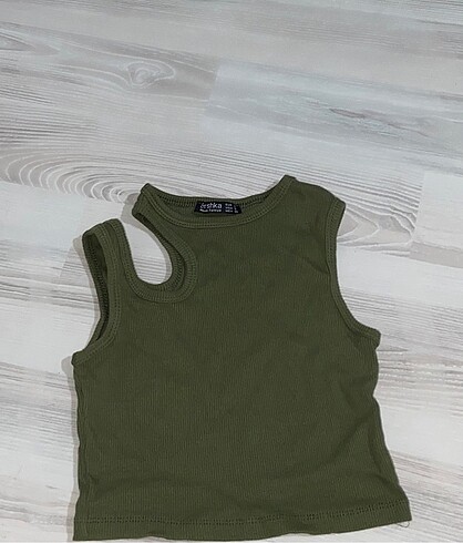 Bershka crop