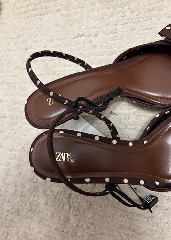 Kahverengi Puantiyeli Fiyonklu Stiletto - Görsel 4