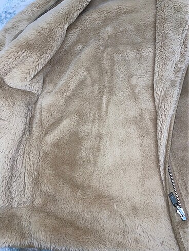 s Beden Pull&Bear Mont