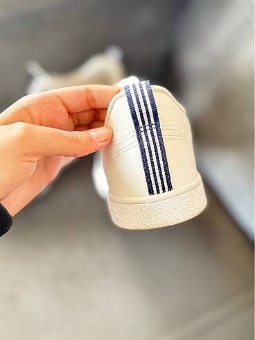 39 Beden Adidas sneaker