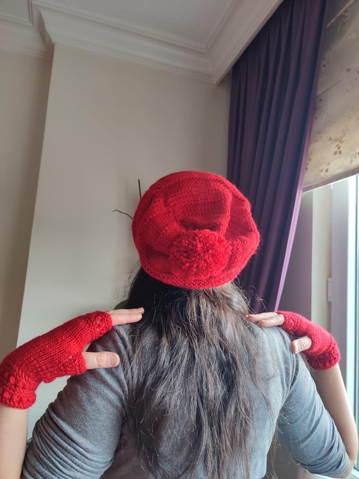 Renkli Kırmızı Örgü Kadın Bere - Görsel 2