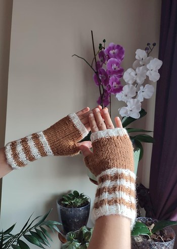 Bej Renkli Örgü Bohem Parmaksız Eldiven - Görsel 4