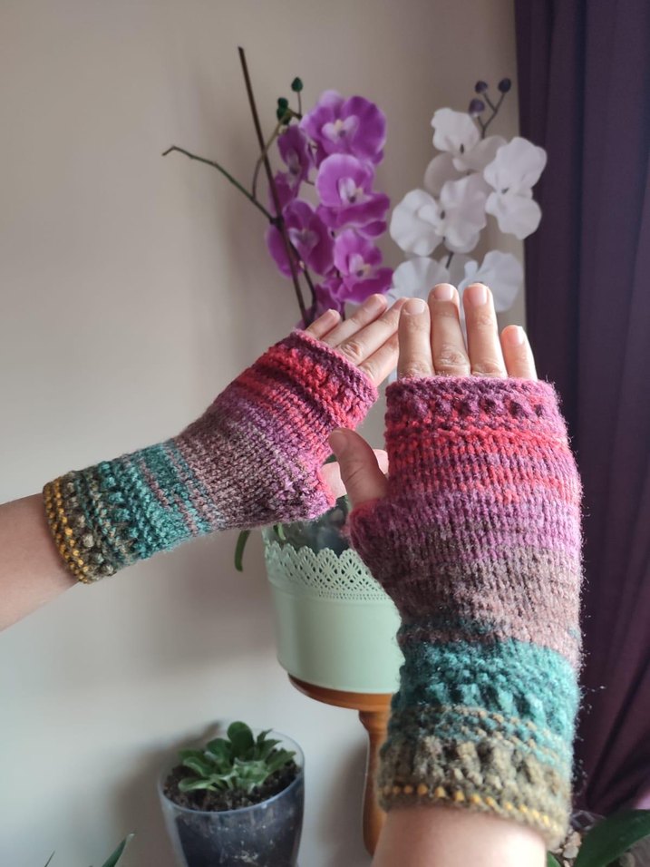 Bohem Çok Renkli Örgü Kadın Eldiven - Görsel 2